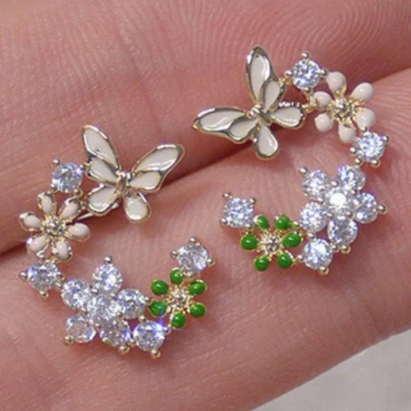 NEW 14K Gold Plated Diamond Flower Butterfly Stud Earrings - Picture 1 of 7